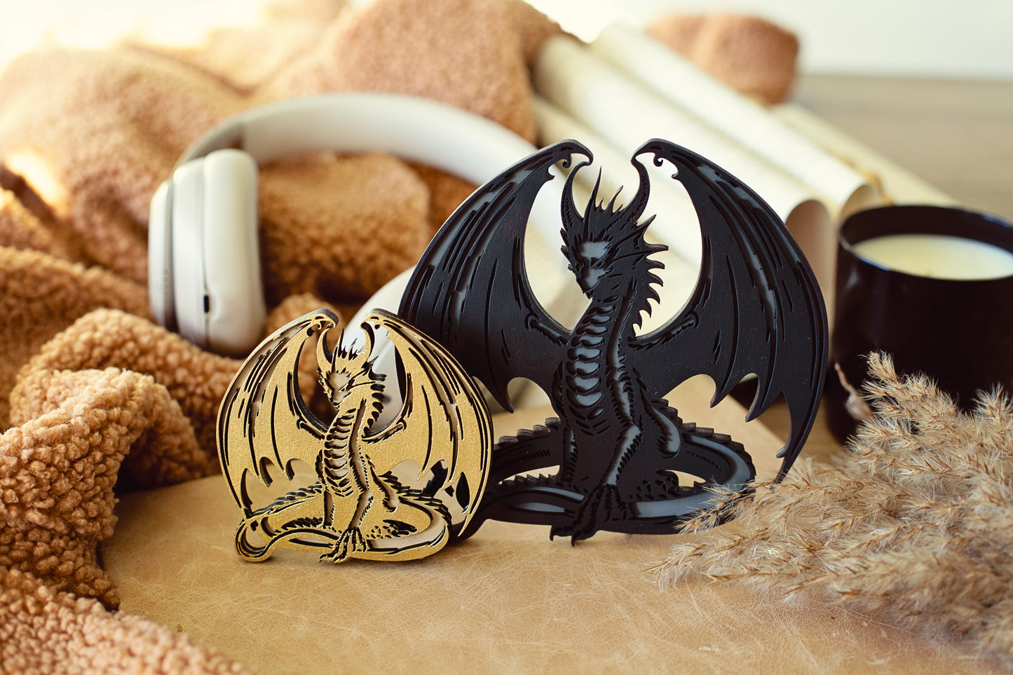 ROMANTASY PRE-ORDER, Dragon Stands