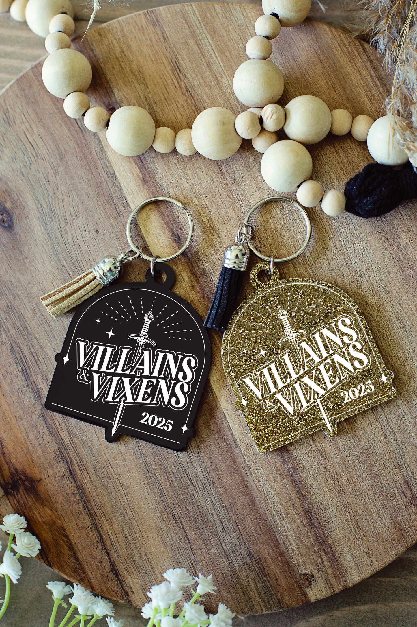 VILLAINS AND VIXENS PRE-ORDER, Event Exclusive KeyChain
