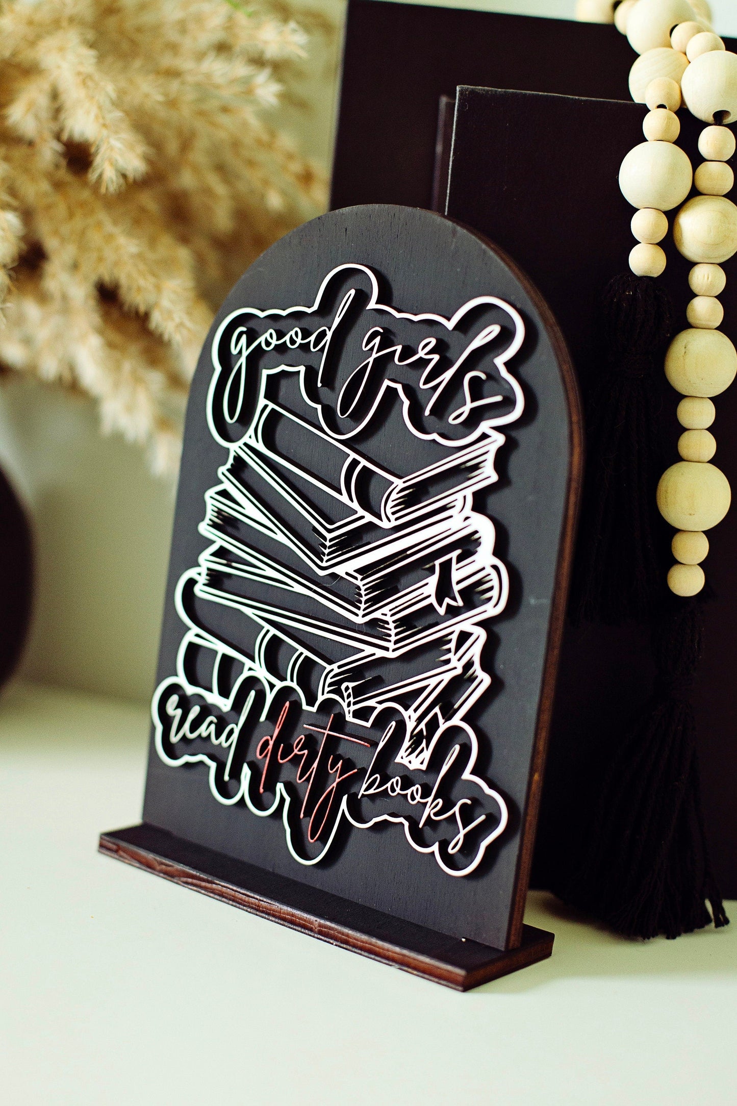 LOVE N VEGAS PRE-ORDER, Good girls read dirty books Sign